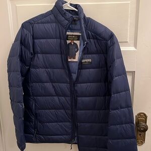Eddie Bauer, lightweight puffer jacket, small